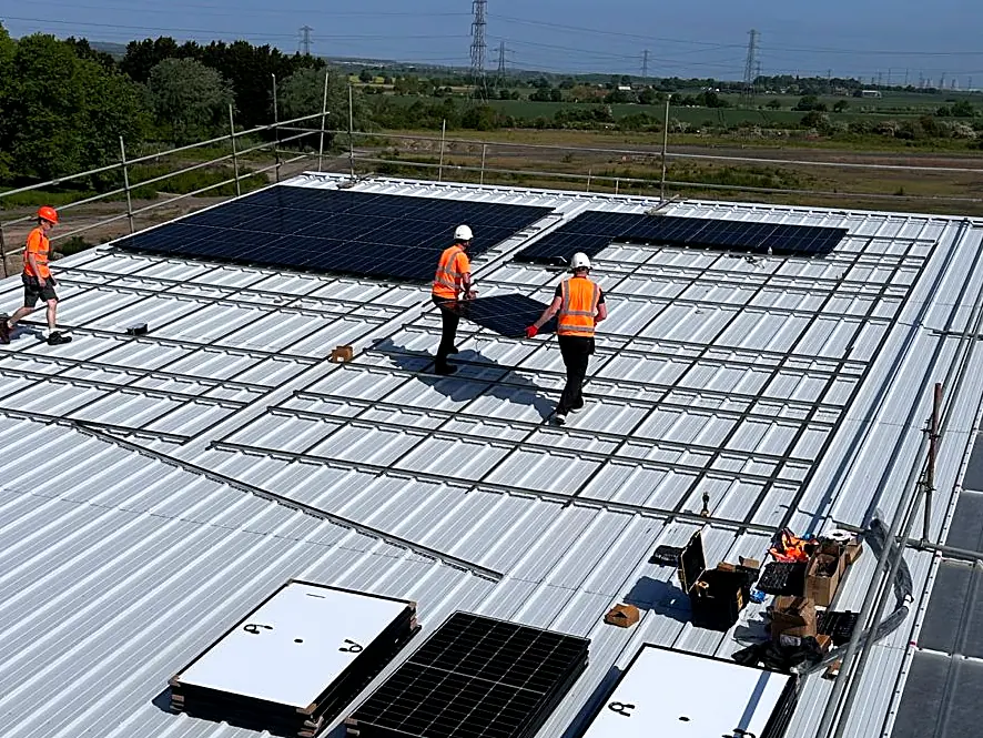 Carrying modules out along the mounting rails